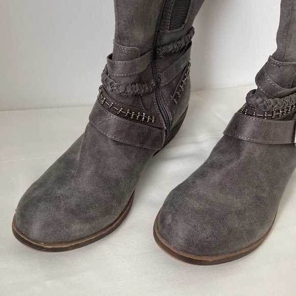 SO Kohl’s Odettawcgrey Knee High Boots - Picture 5 of 14